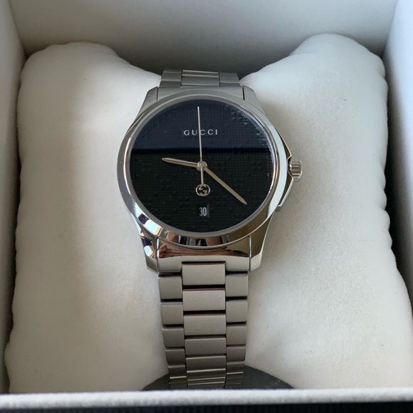 38 mm Gucci watch unisex - Picture 1 of 7